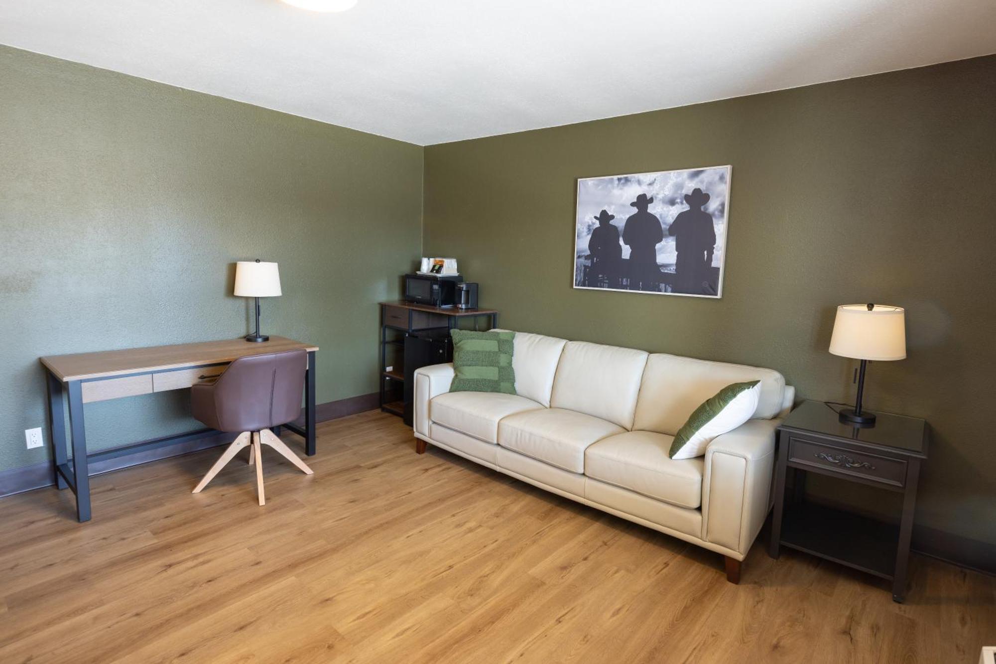 The Golden Spur Hotel Panguitch Room photo