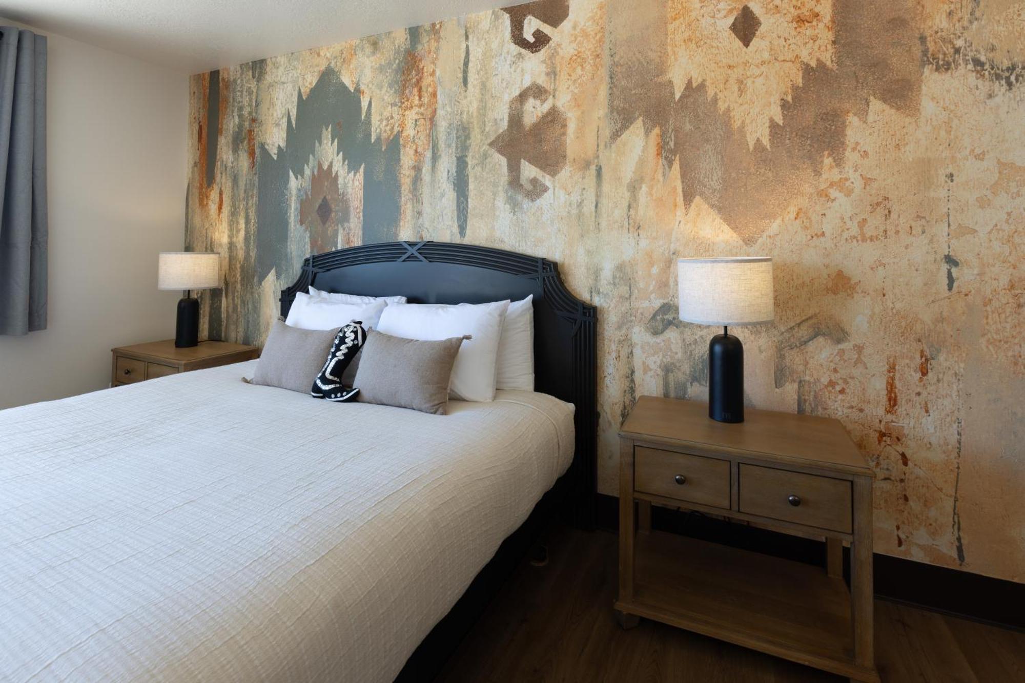 The Golden Spur Hotel Panguitch Room photo