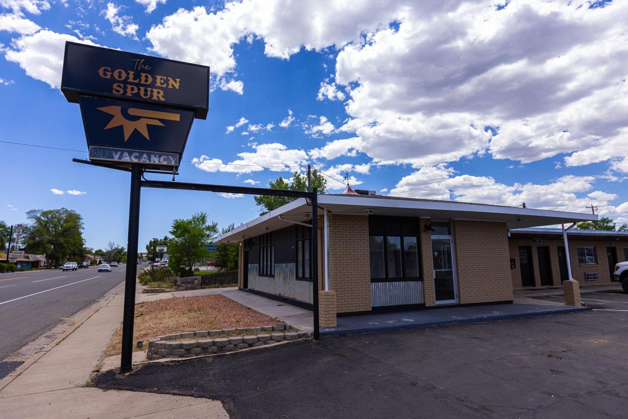 The Golden Spur Hotel Panguitch Exterior photo